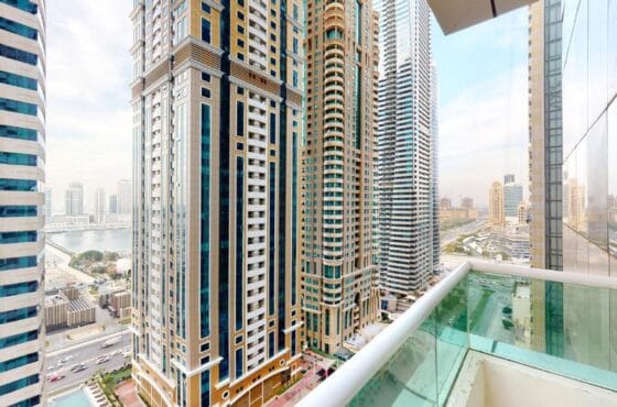 Marina Pinnacle Tower